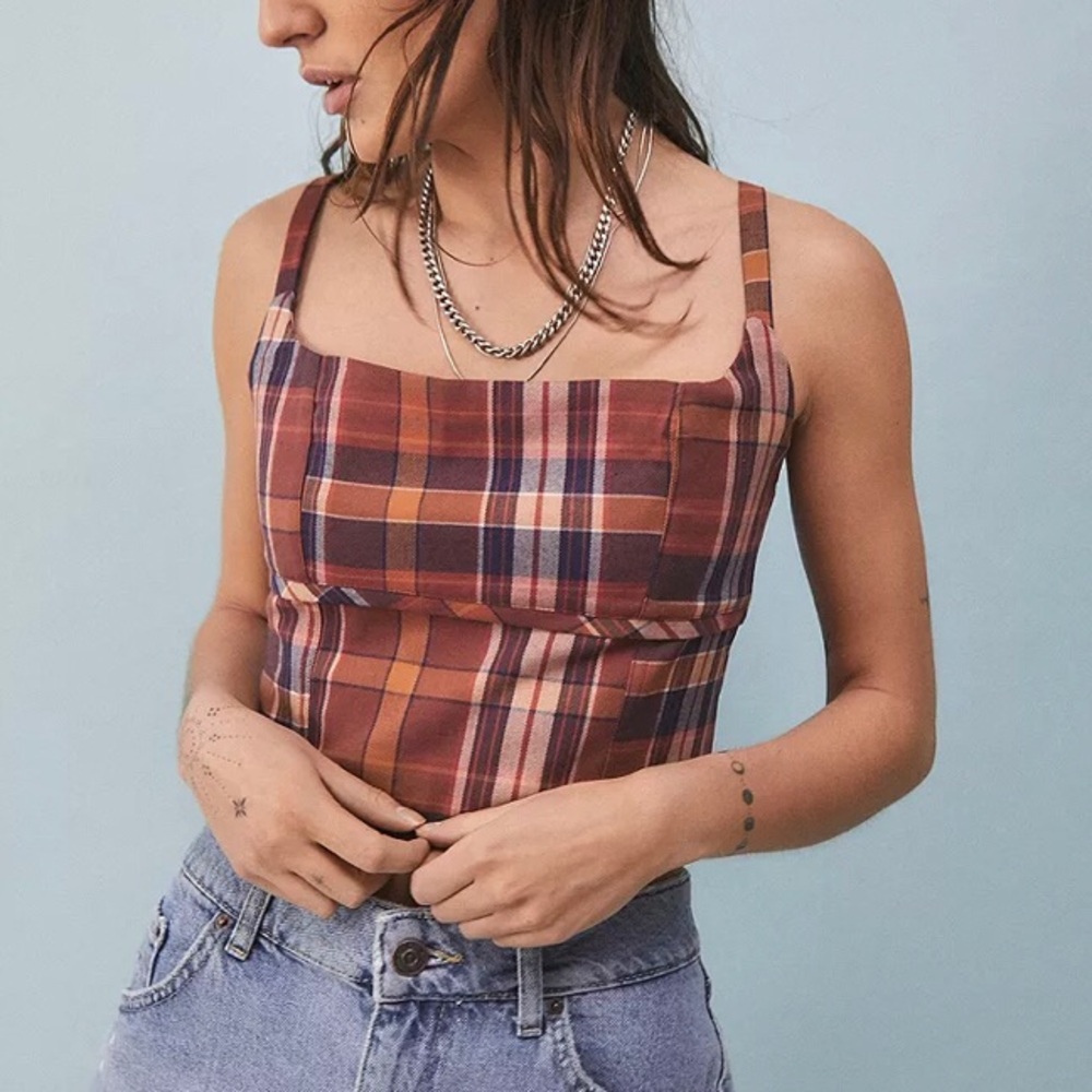 Urban outfitters Luna Cropped Plaid Tank w/ Spaghetti Straps Size M NWT